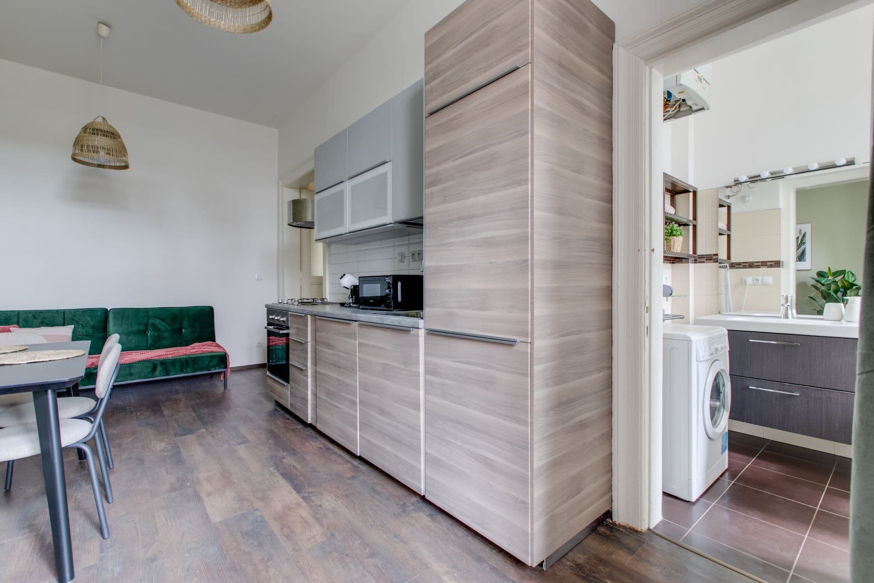 Pronájem bytu  65 m², Legerova, Praha, Praha