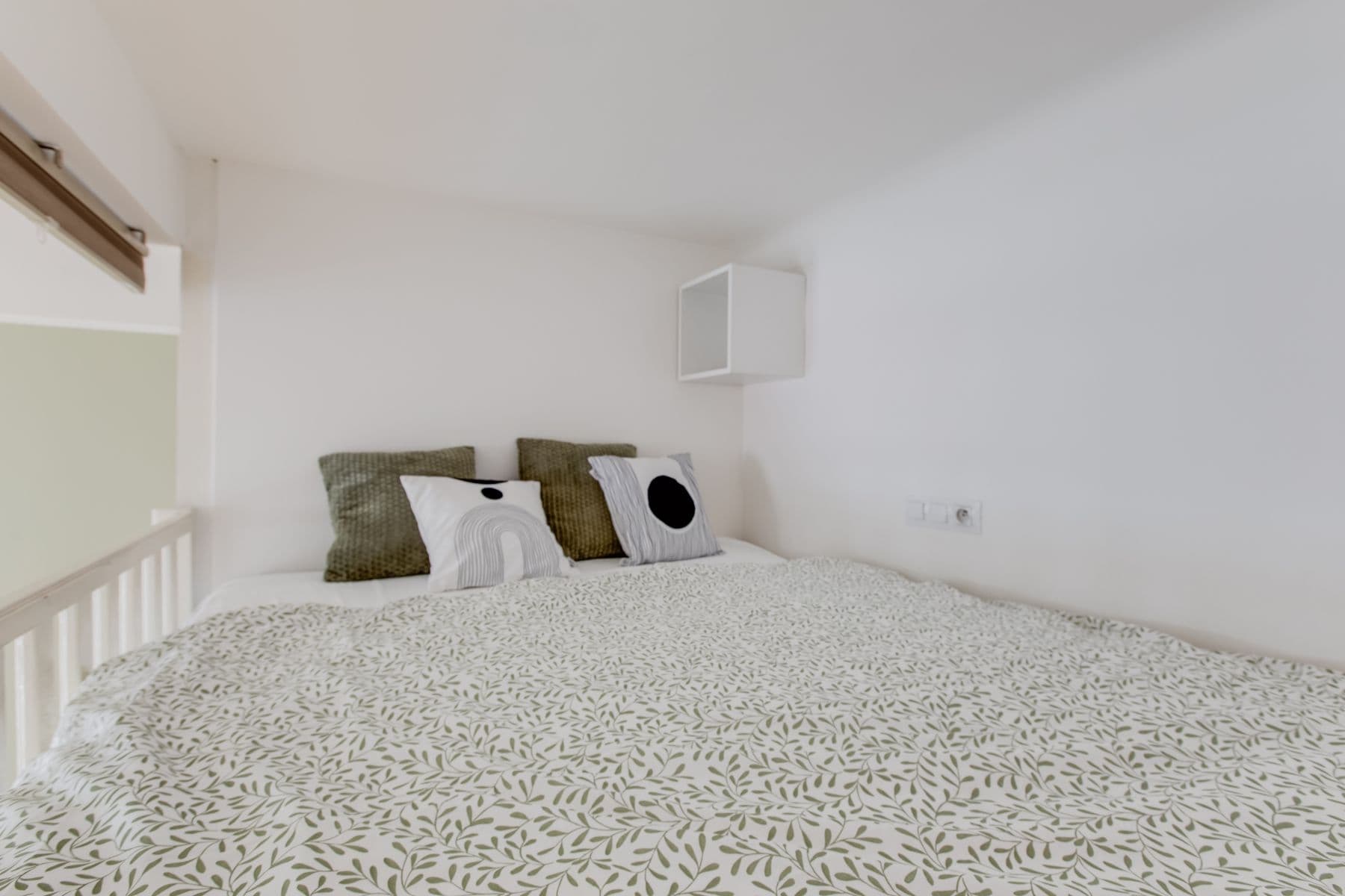 Pronájem bytu  65 m², Legerova, Praha, Praha