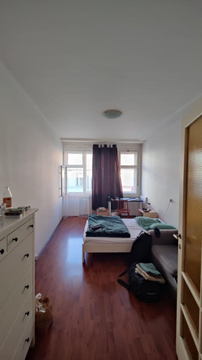 Pronájem bytu  85 m², Janovského, Praha, Praha