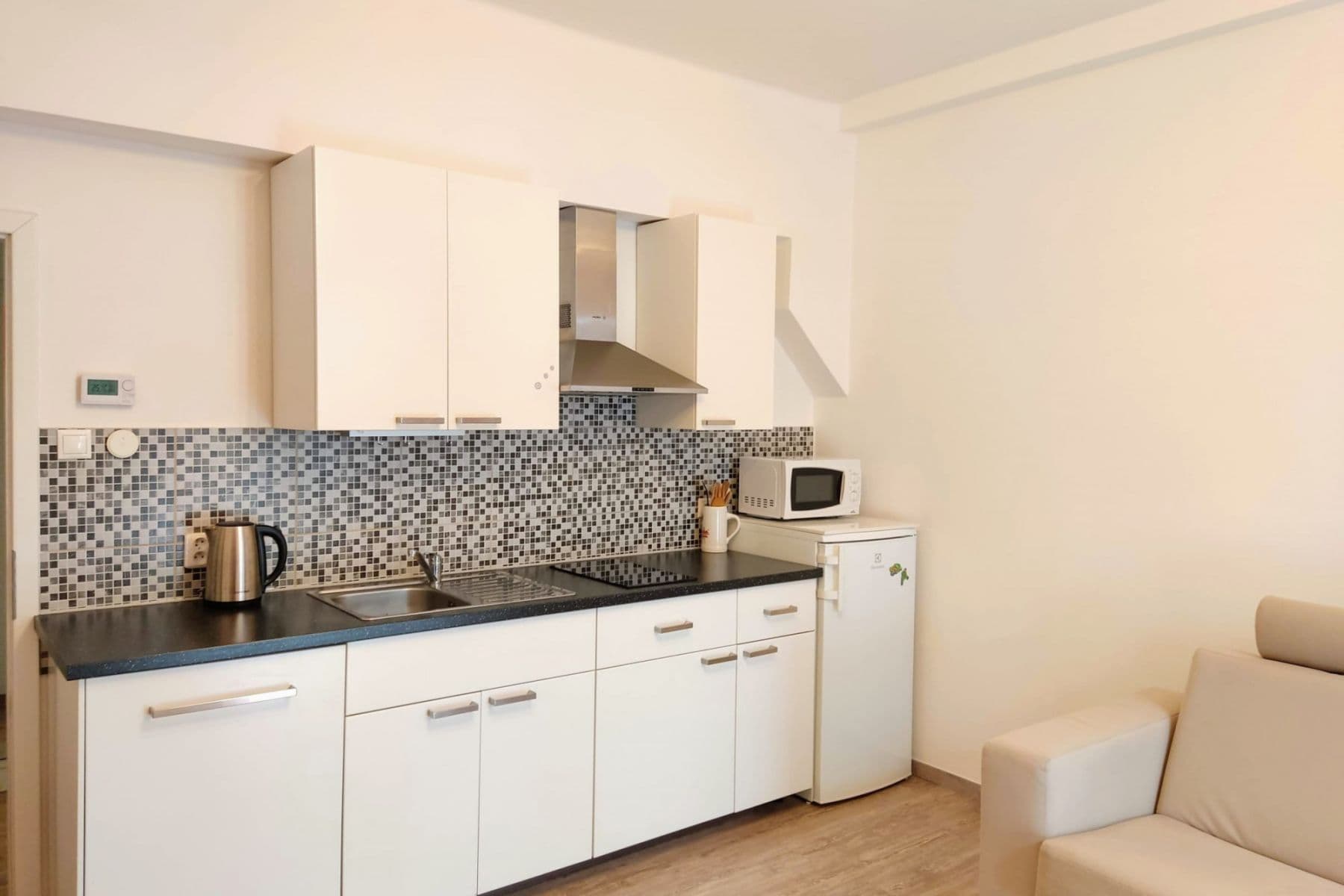 Pronájem bytu  47 m², Viklefova, Praha, Praha