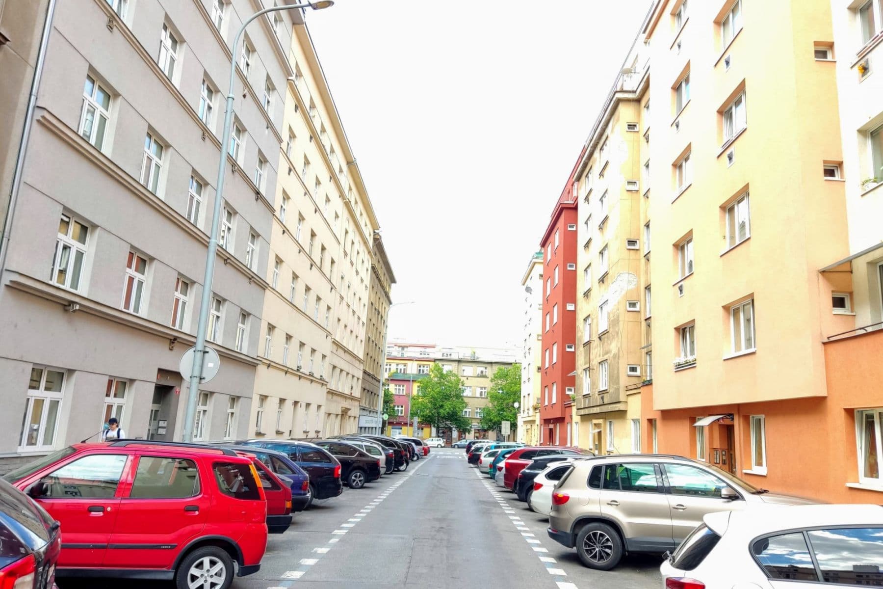 Pronájem bytu  47 m², Viklefova, Praha, Praha