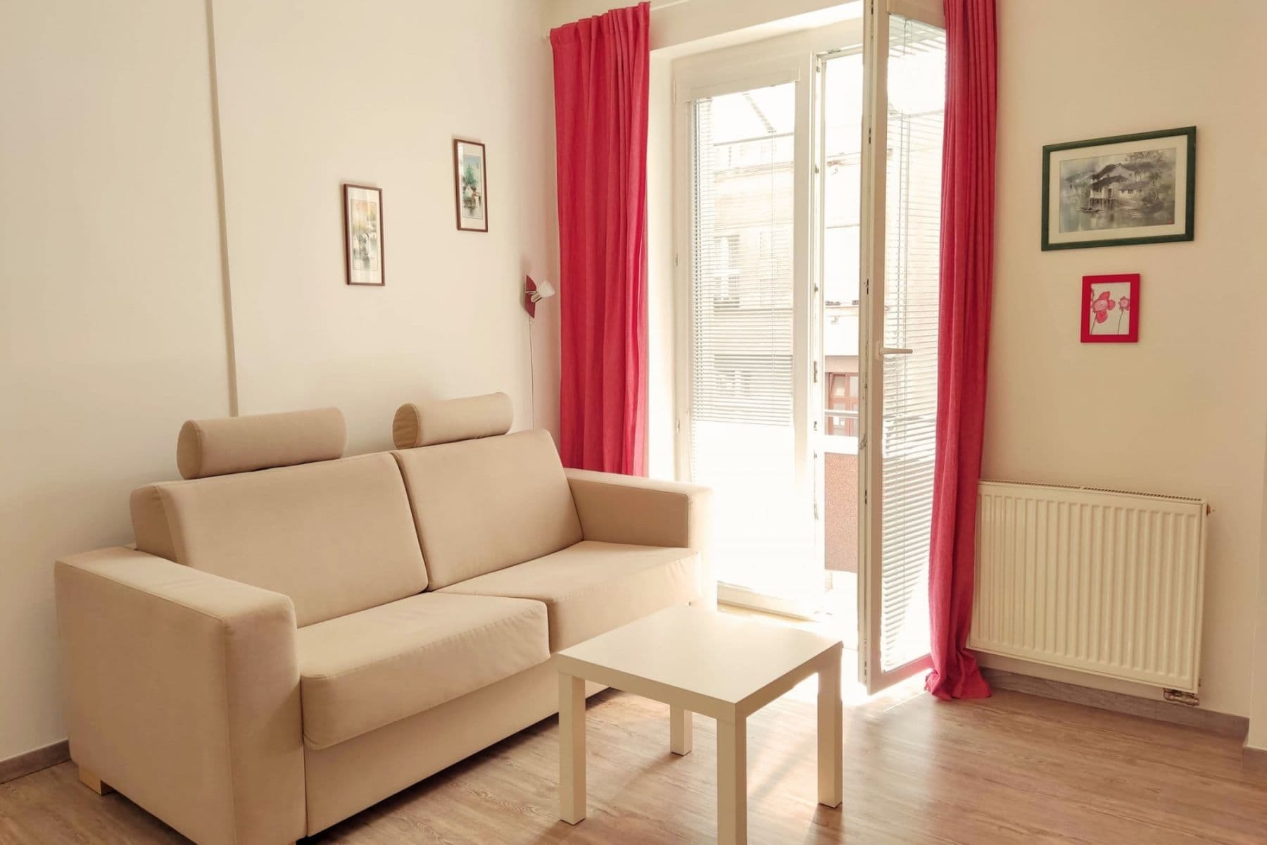 Pronájem bytu  47 m², Viklefova, Praha, Praha