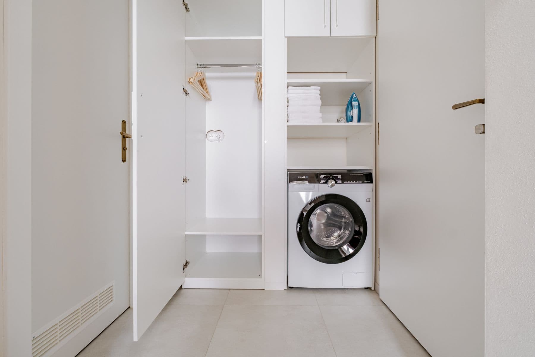 Pronájem bytu  28 m², Veletržní, Praha, Praha