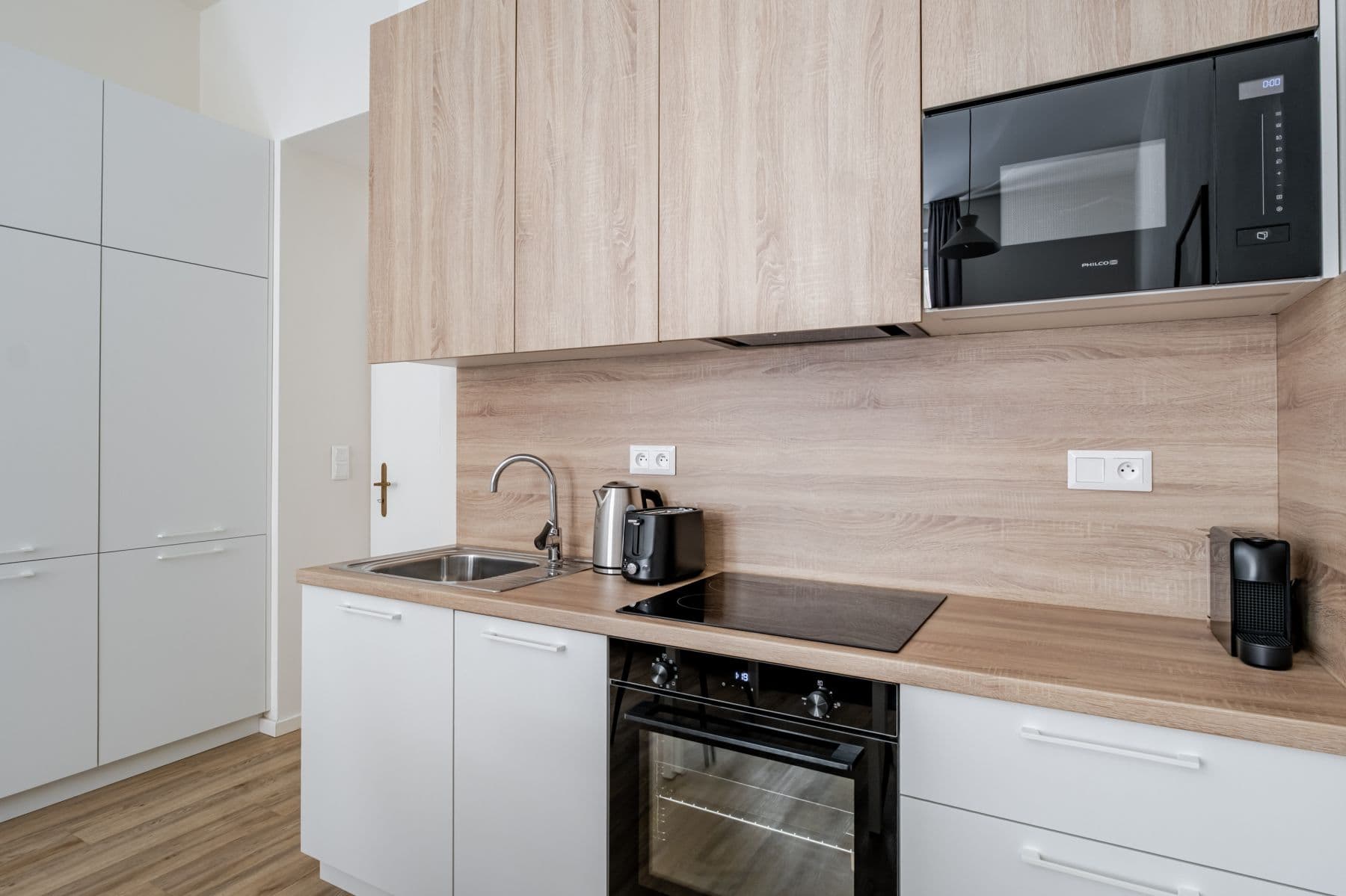Pronájem bytu  30 m², Veletržní, Praha, Praha