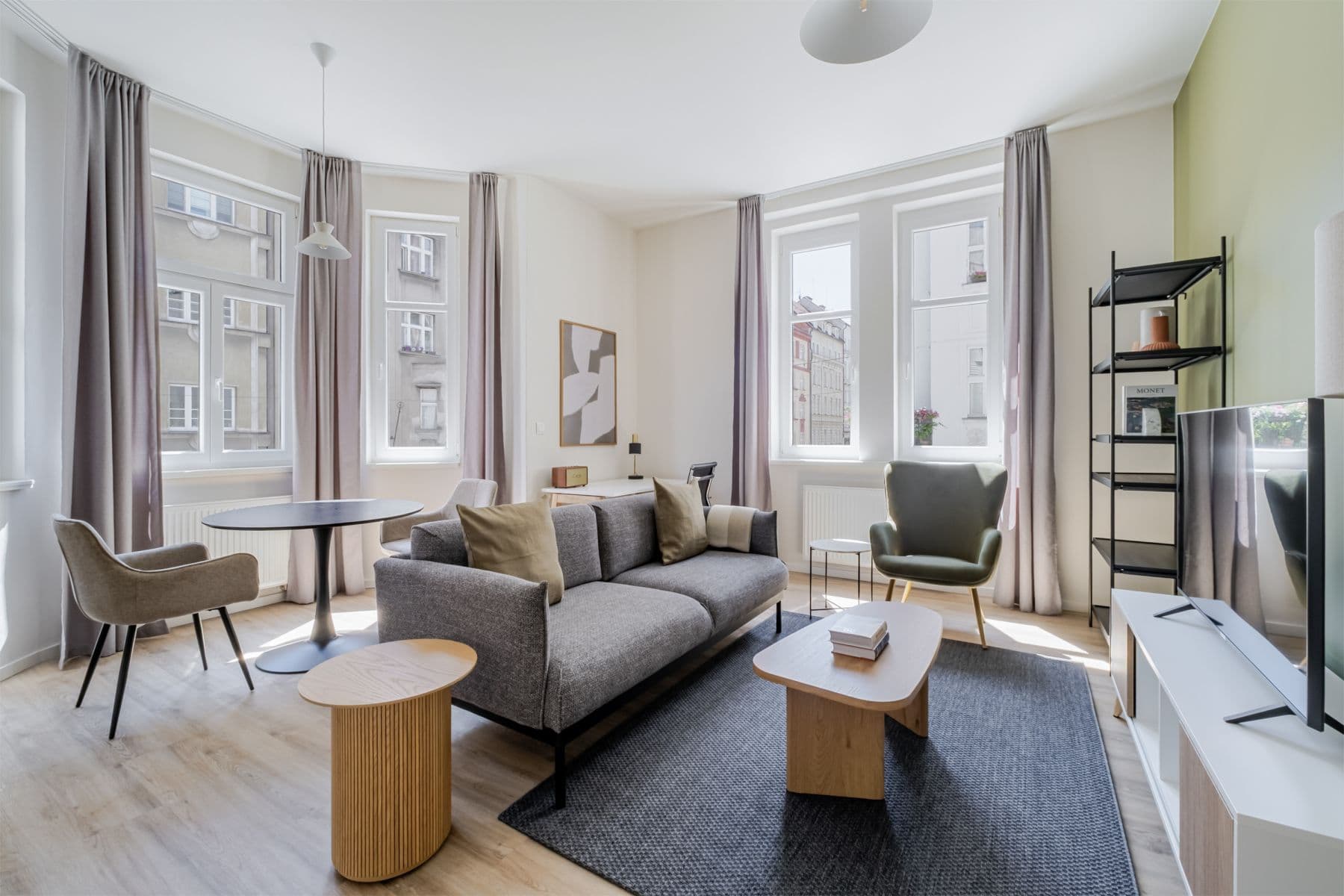 Pronájem bytu  54 m², Veletržní, Praha, Praha