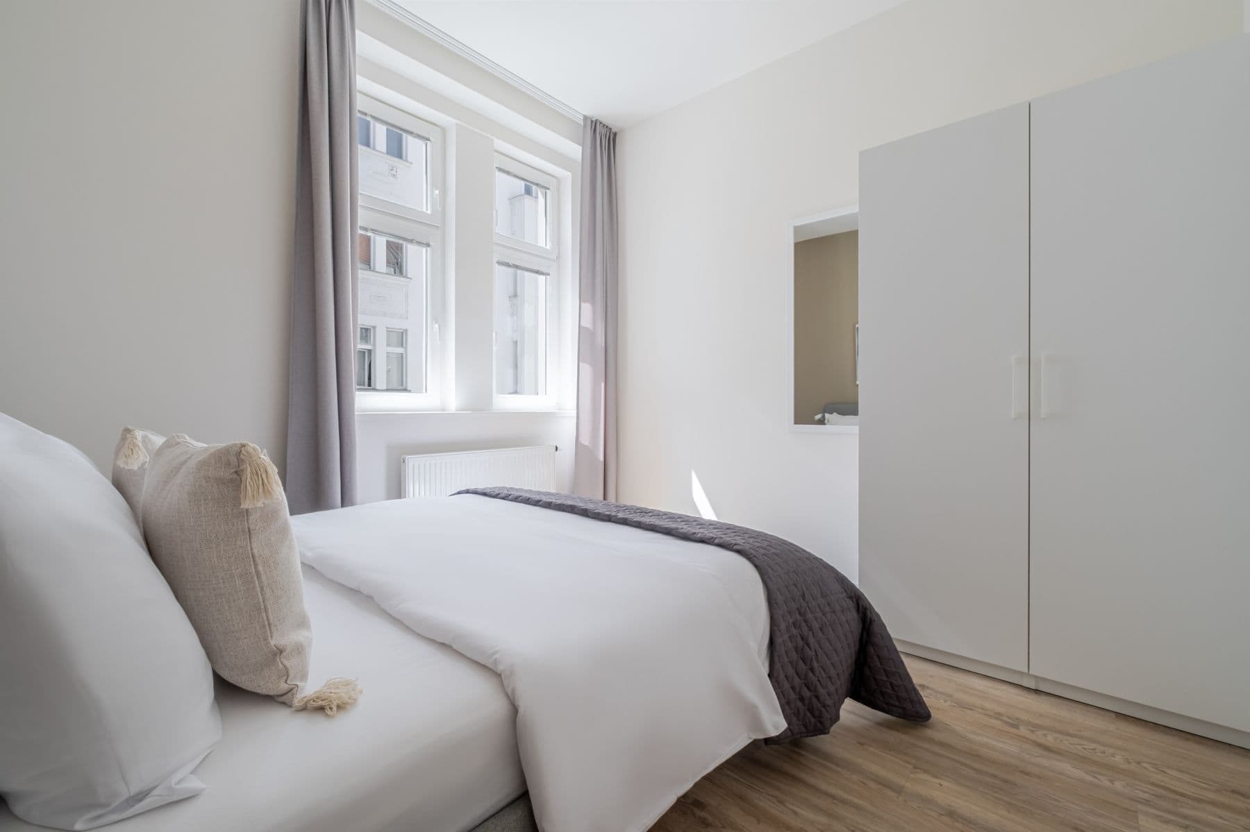 Pronájem bytu  54 m², Veletržní, Praha, Praha