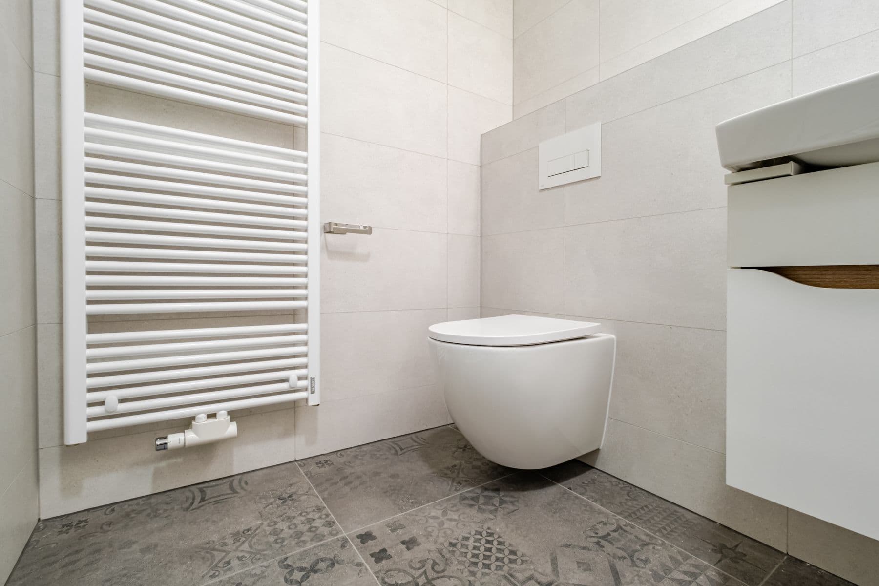 Pronájem bytu  46 m², Veletržní, Praha, Praha