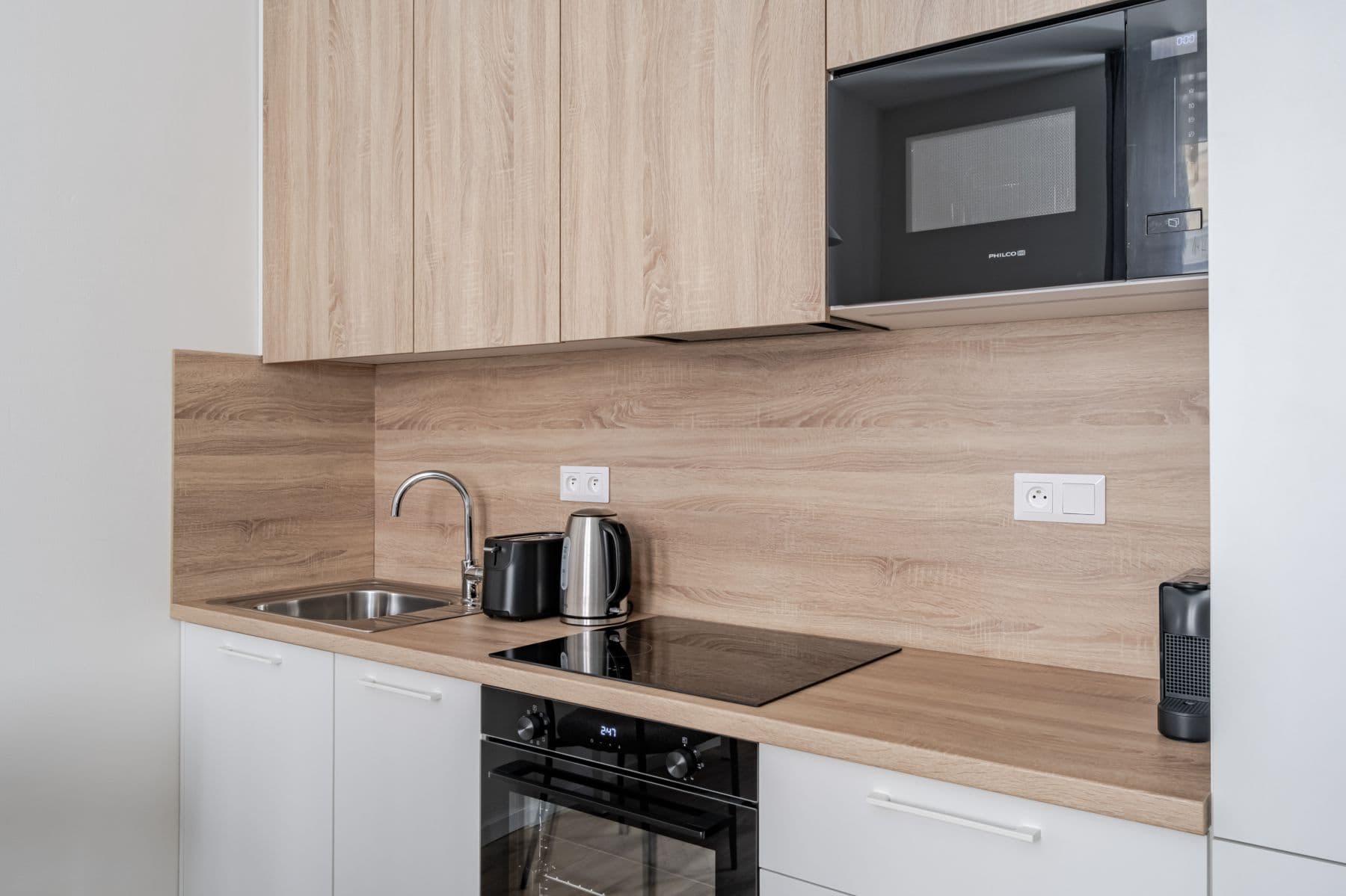 Pronájem bytu  46 m², Veletržní, Praha, Praha