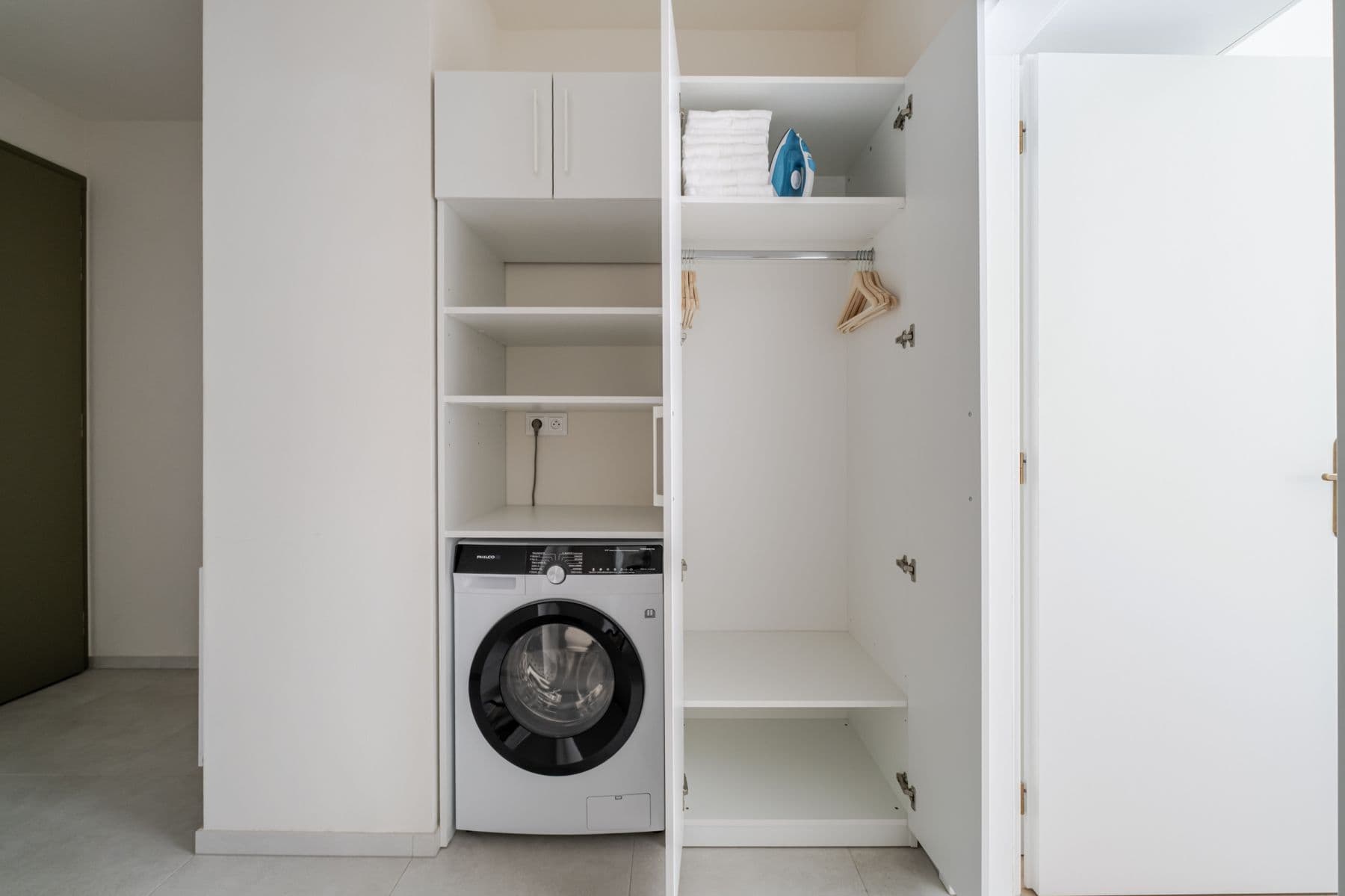 Pronájem bytu  46 m², Veletržní, Praha, Praha