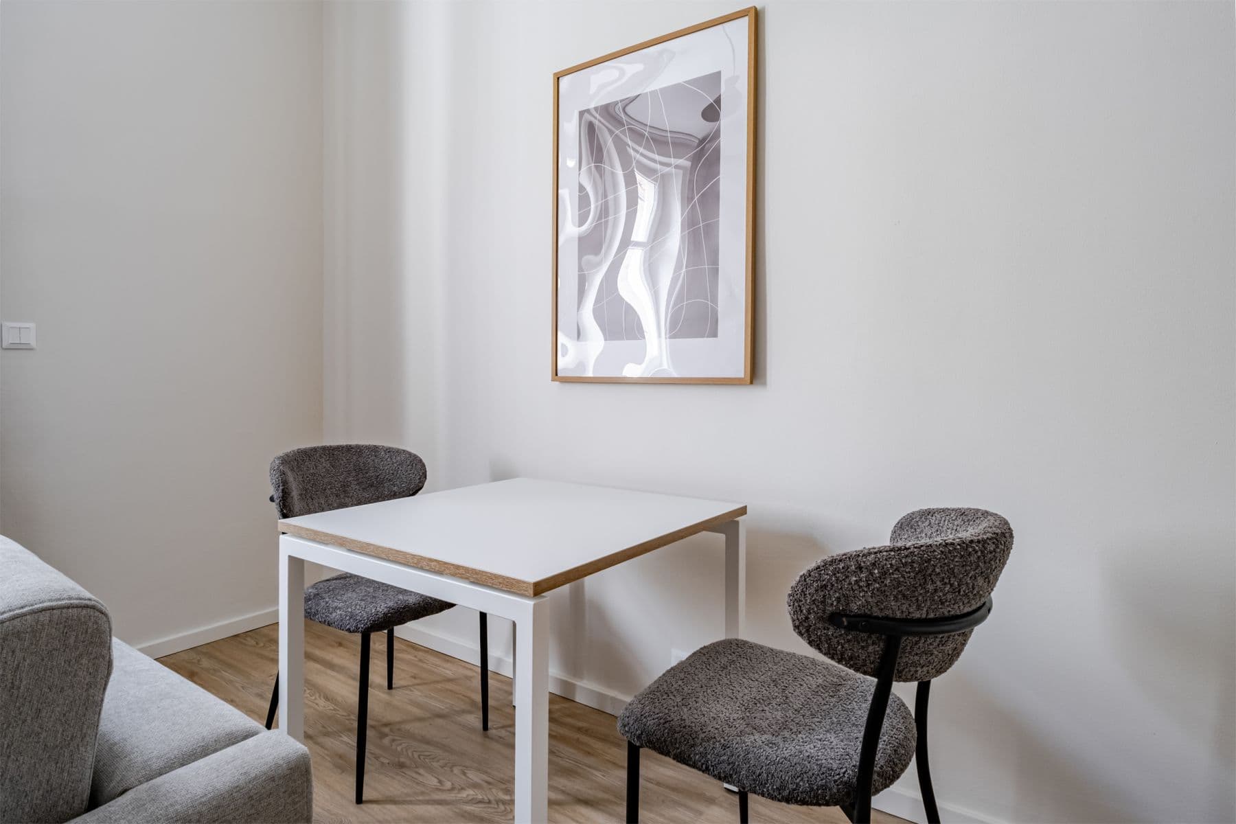 Pronájem bytu  46 m², Veletržní, Praha, Praha