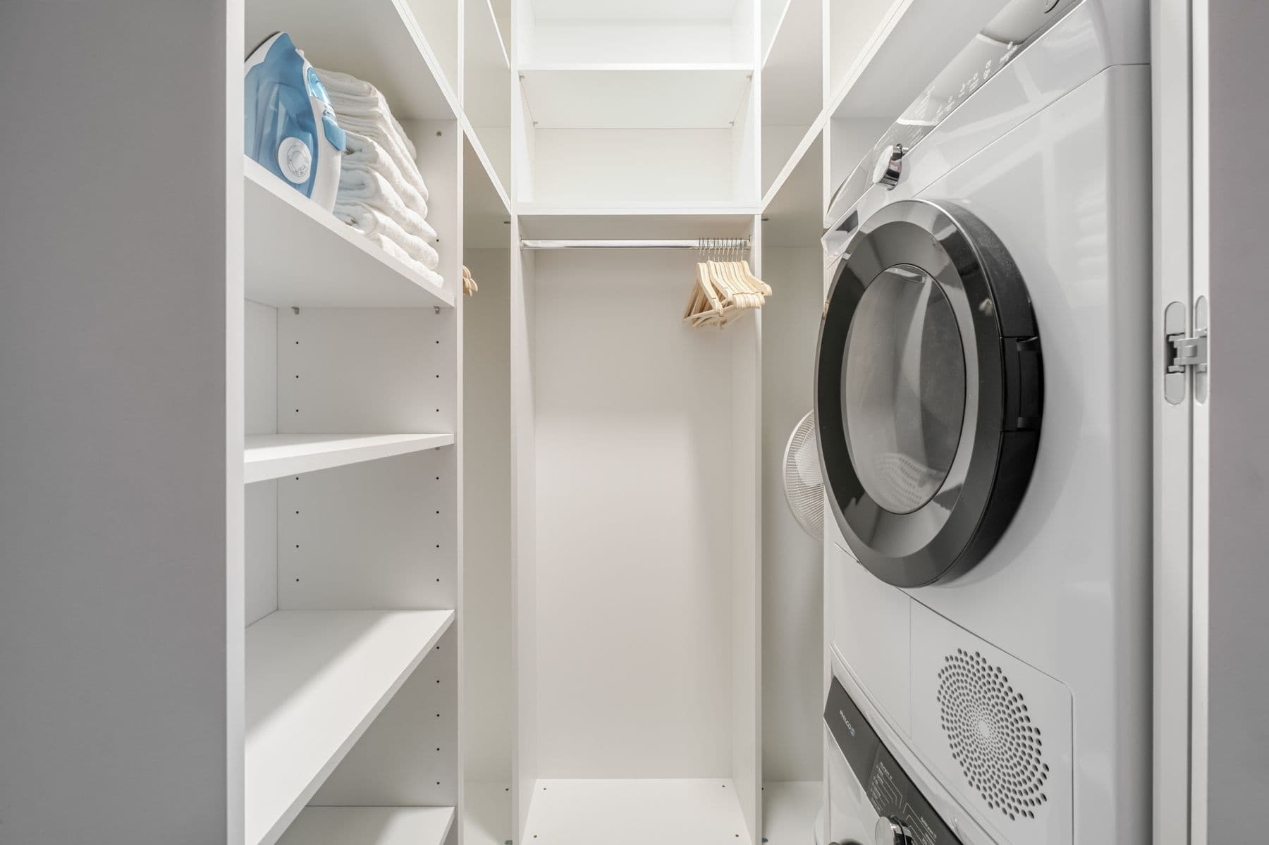 Pronájem bytu  36 m², Veletržní, Praha, Praha