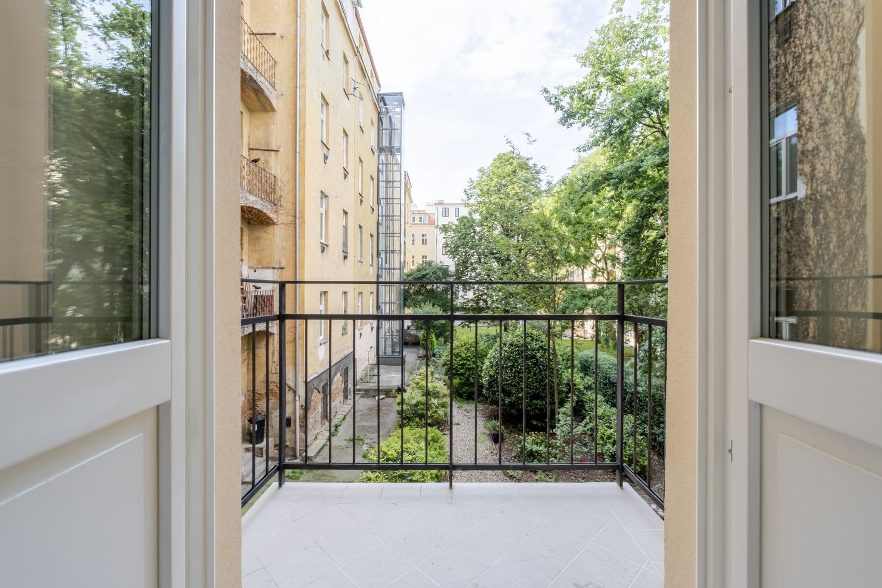 Pronájem bytu  36 m², Veletržní, Praha, Praha