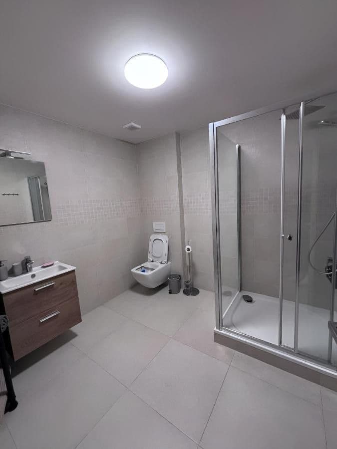 Pronájem bytu  112 m², Do Chuchle, Praha, Praha