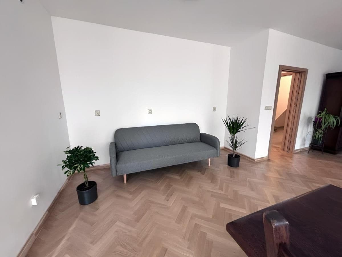 Pronájem bytu  112 m², Do Chuchle, Praha, Praha