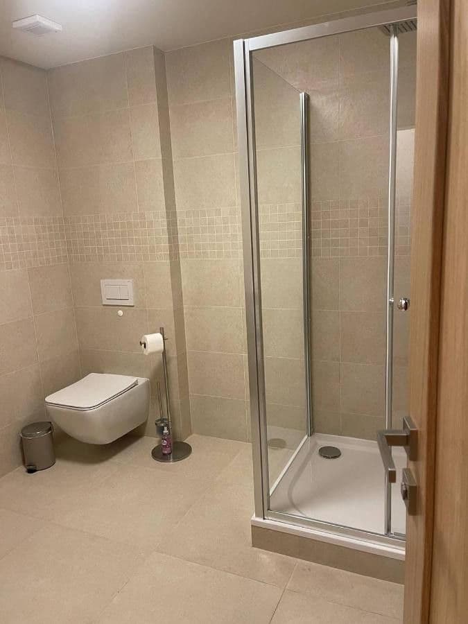 Pronájem bytu  112 m², Do Chuchle, Praha, Praha