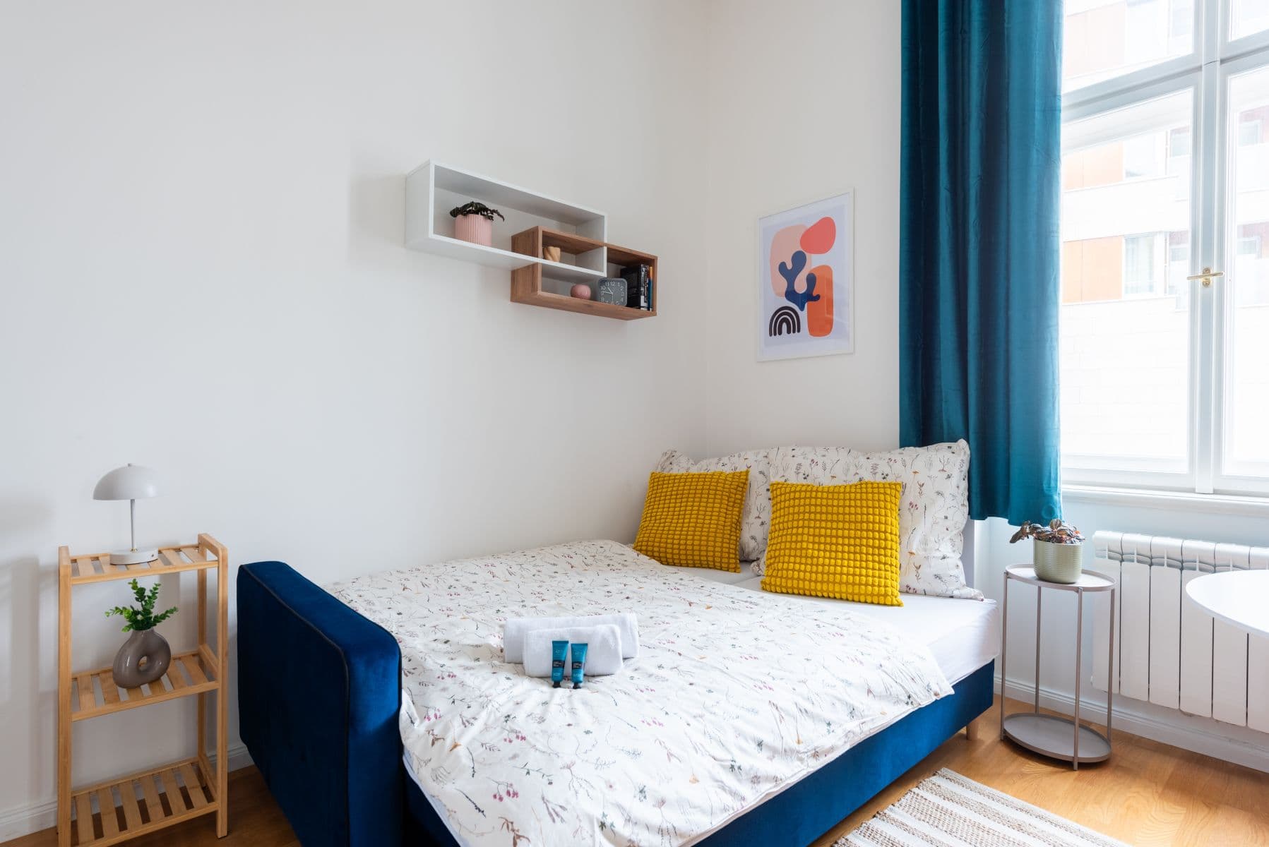 Pronájem bytu  52 m², Rubešova, Praha, Praha