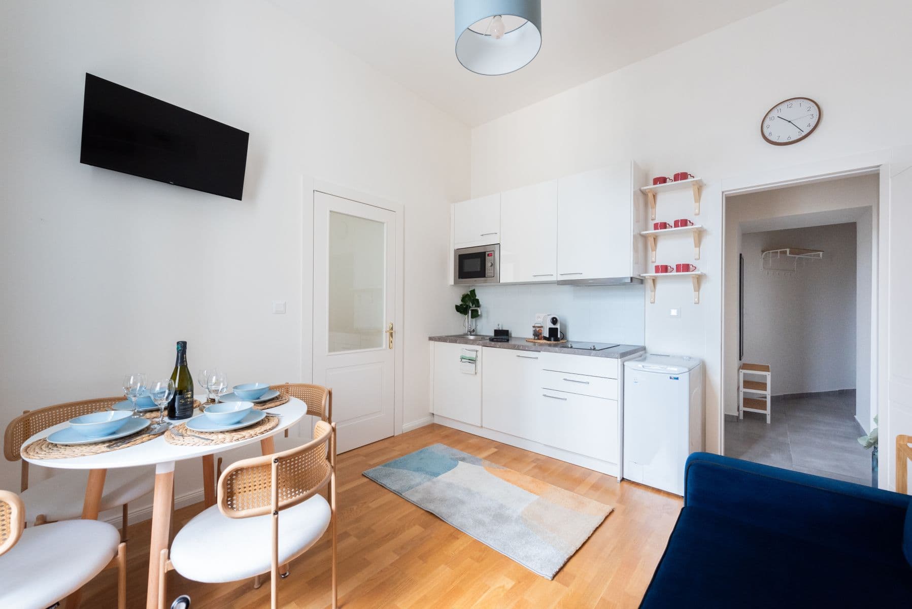 Pronájem bytu  52 m², Rubešova, Praha, Praha
