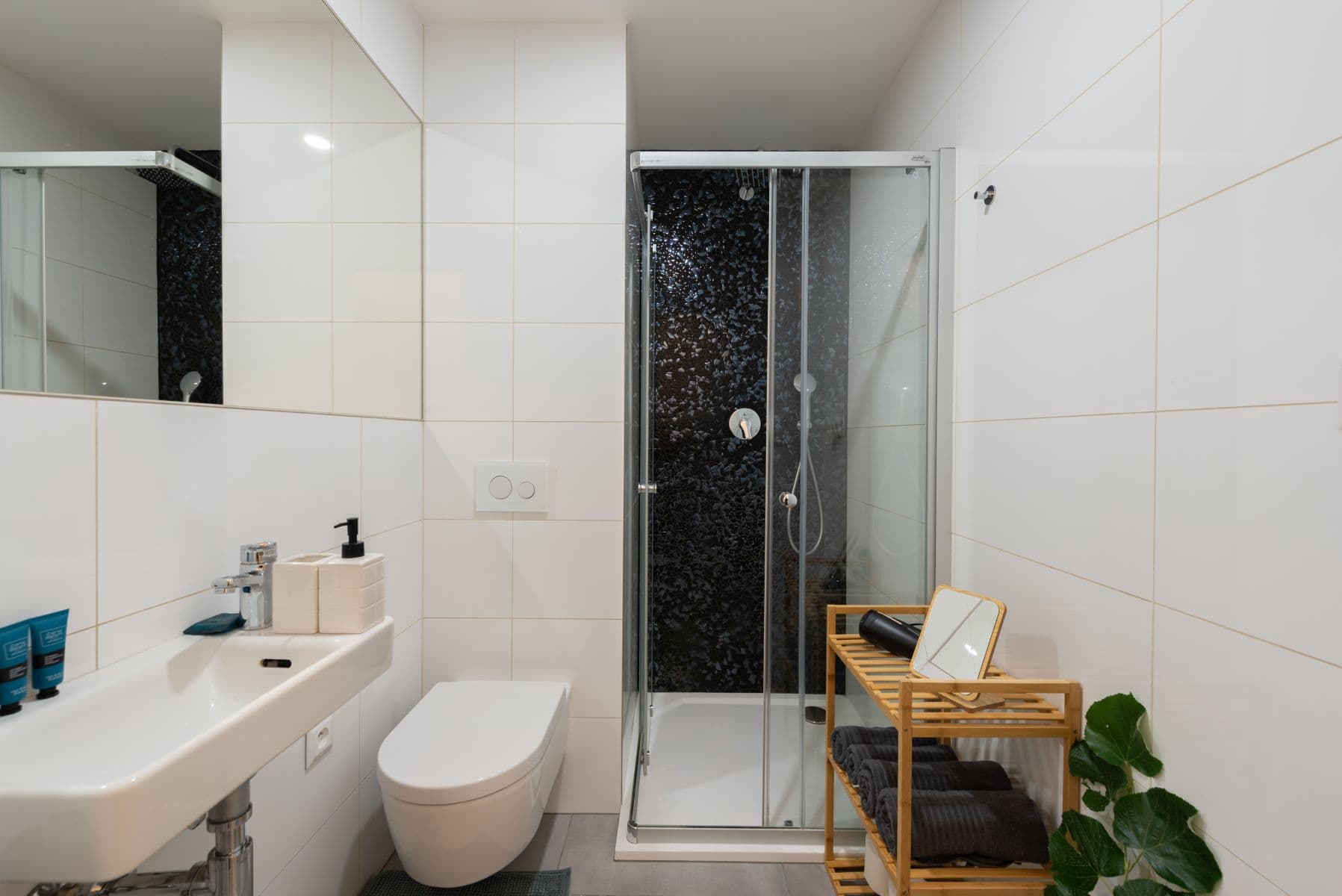 Pronájem bytu  52 m², Rubešova, Praha, Praha