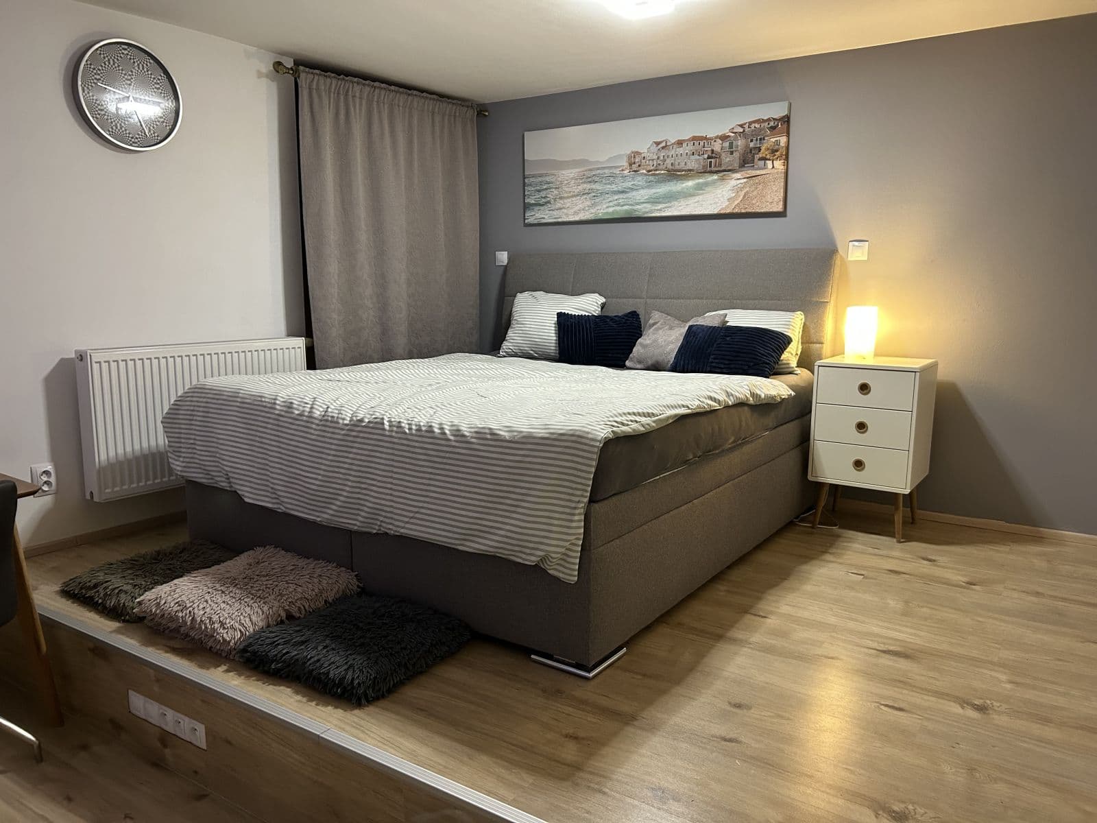 Pronájem bytu  29 m², Rostislavova, Praha, Praha