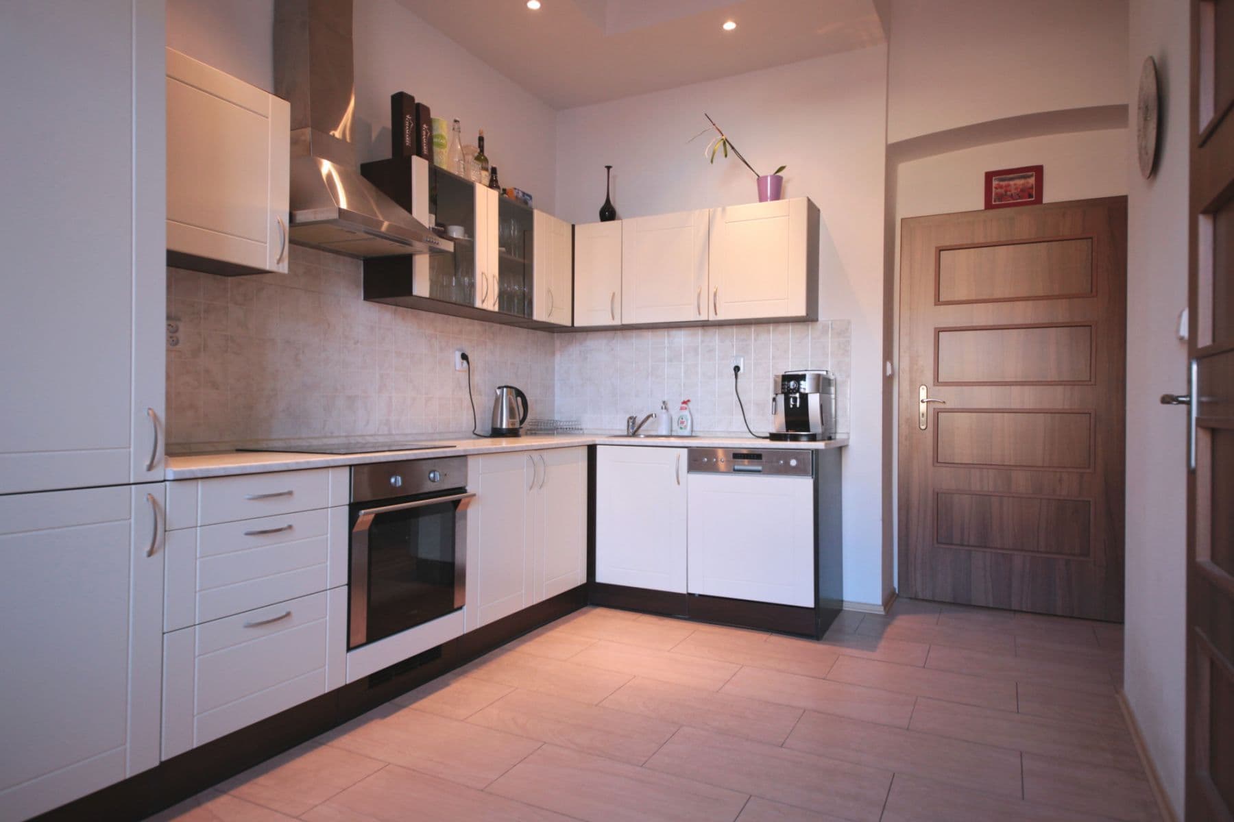 Pronájem bytu  86 m², Dobrovského, Praha, Praha