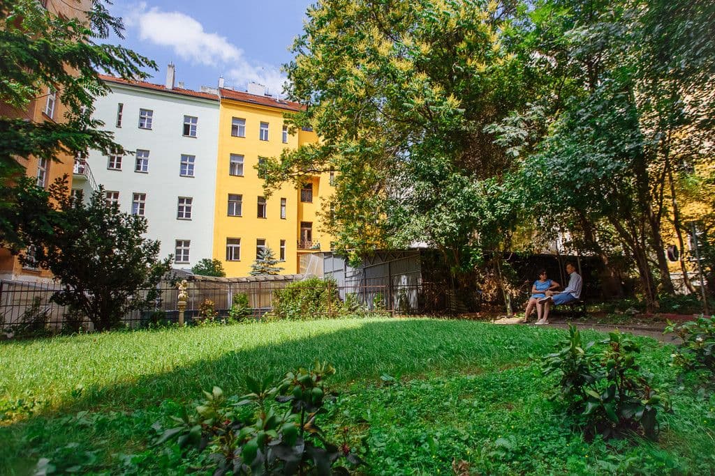 Pronájem bytu  43 m², Tyršova, Praha, Praha