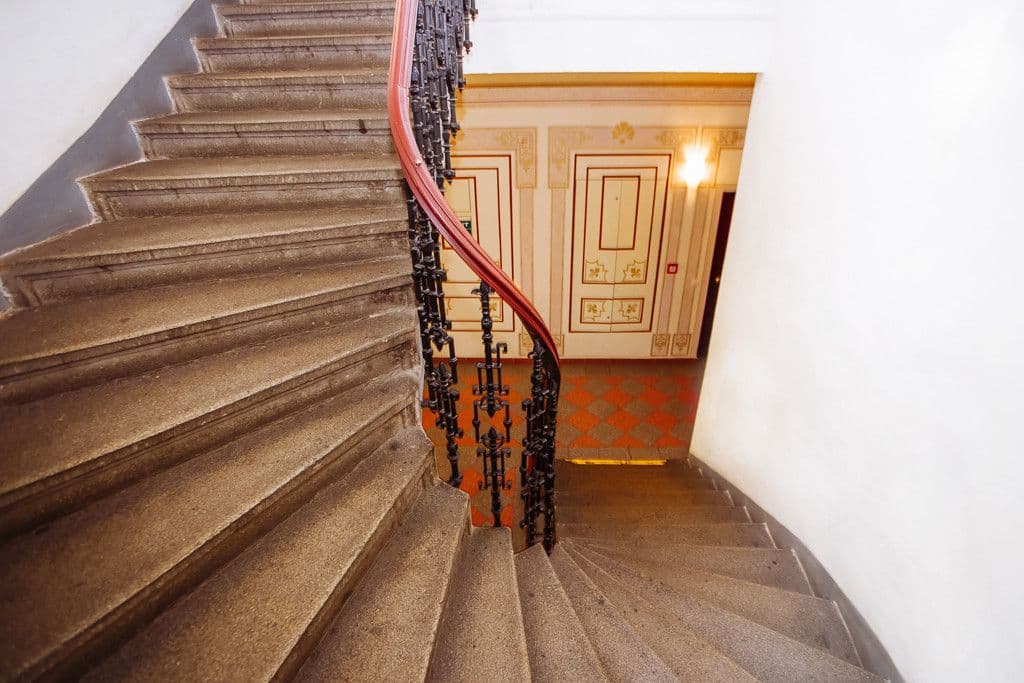 Pronájem bytu  43 m², Tyršova, Praha, Praha