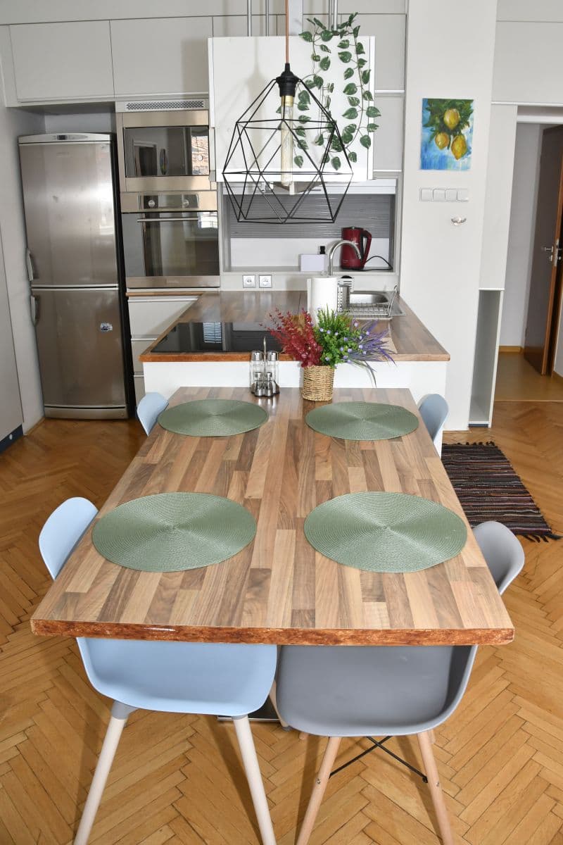 Pronájem bytu  66 m², Marie Cibulkové, Praha, Praha