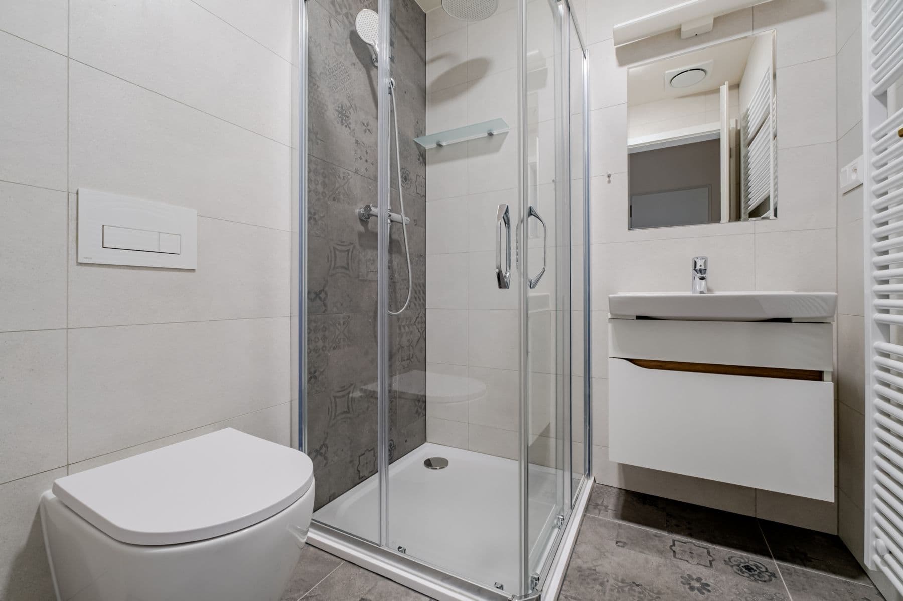 Pronájem bytu  31 m², Veletržní, Praha, Praha