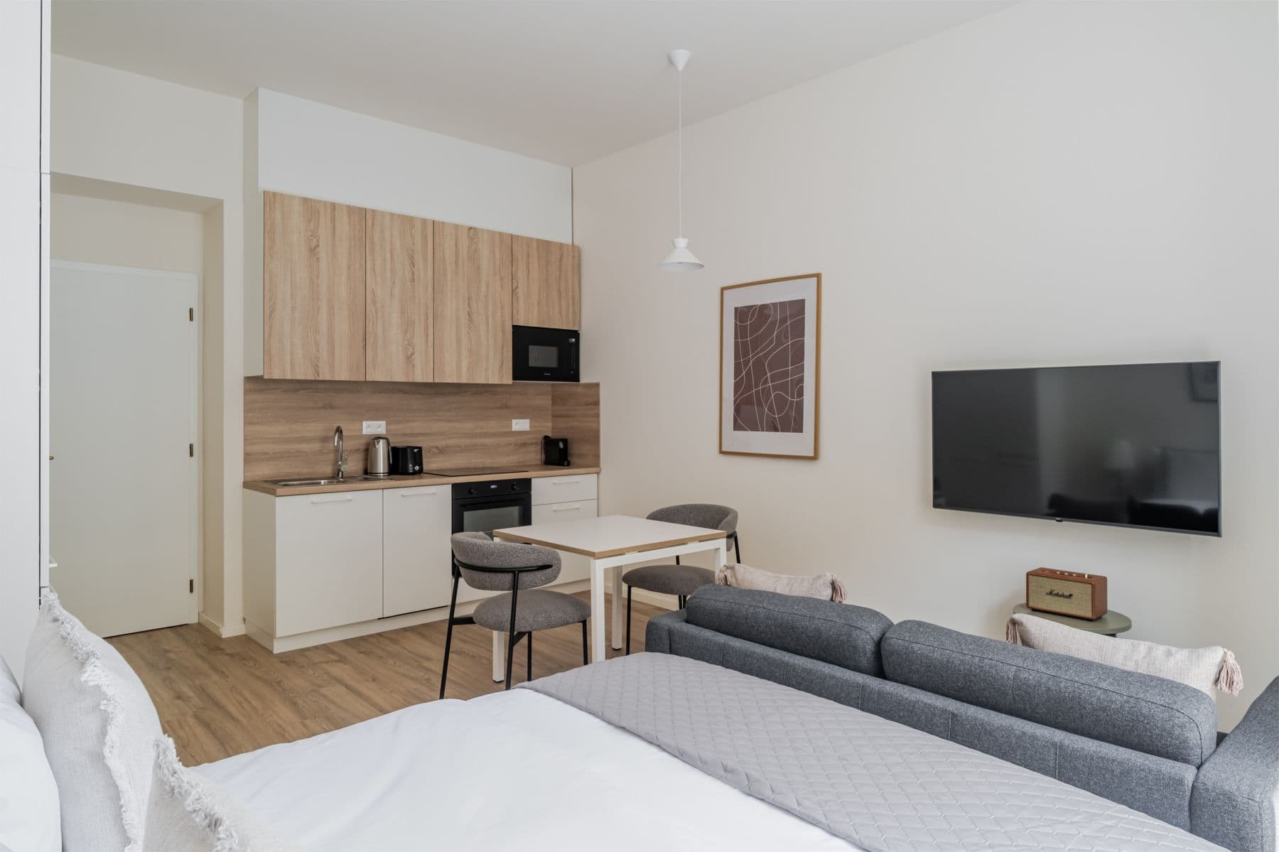 Pronájem bytu  31 m², Veletržní, Praha, Praha