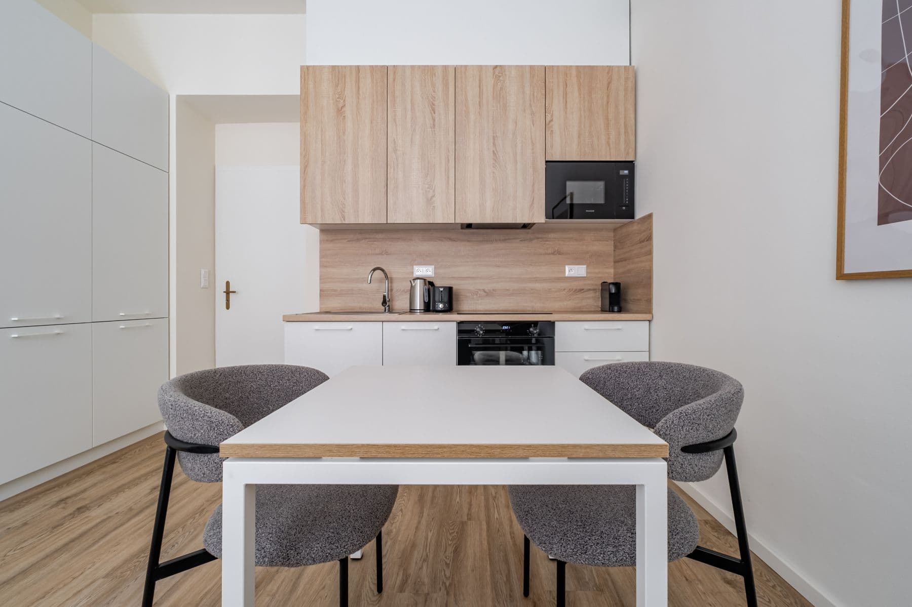 Pronájem bytu  31 m², Veletržní, Praha, Praha