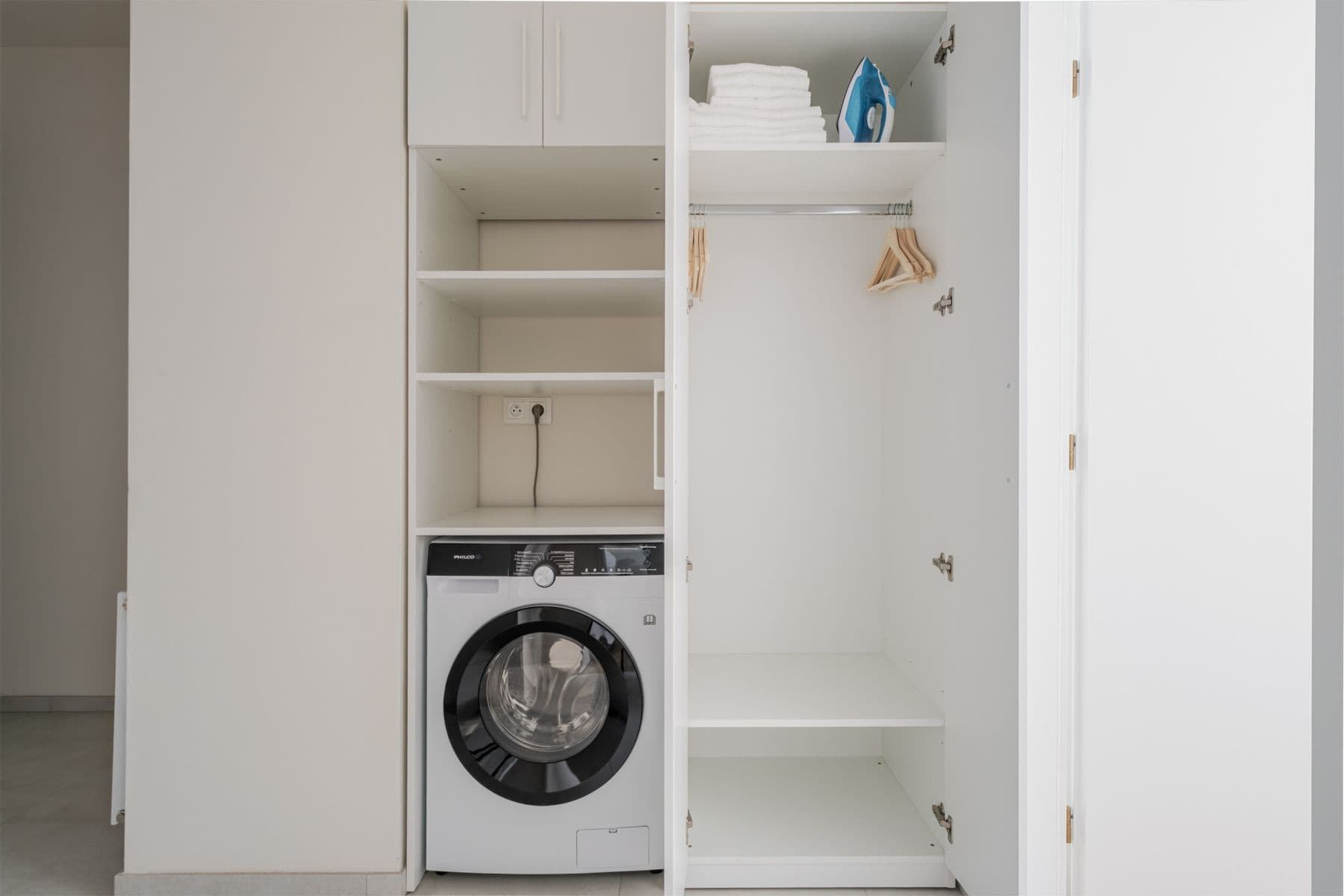 Pronájem bytu  45 m², Veletržní, Praha, Praha