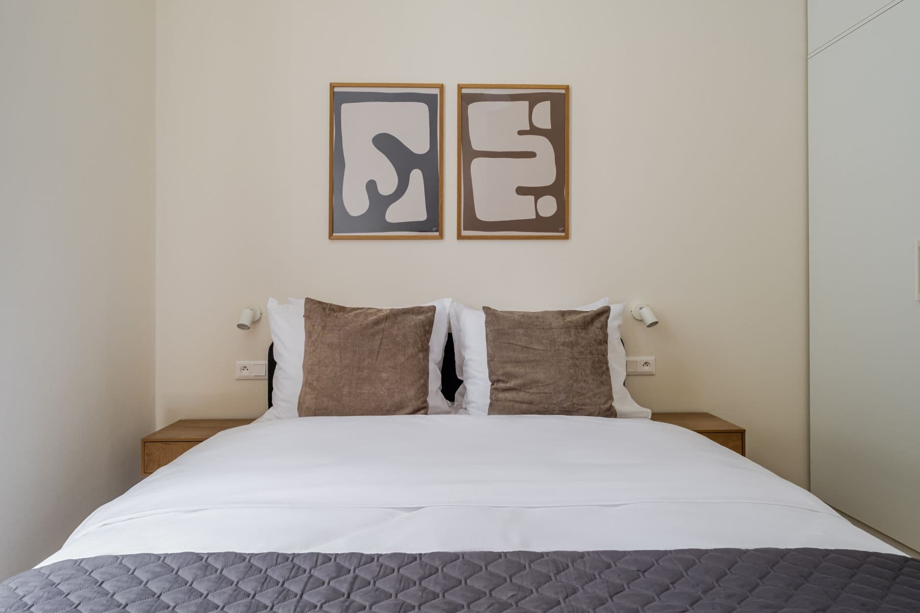 Pronájem bytu  45 m², Veletržní, Praha, Praha