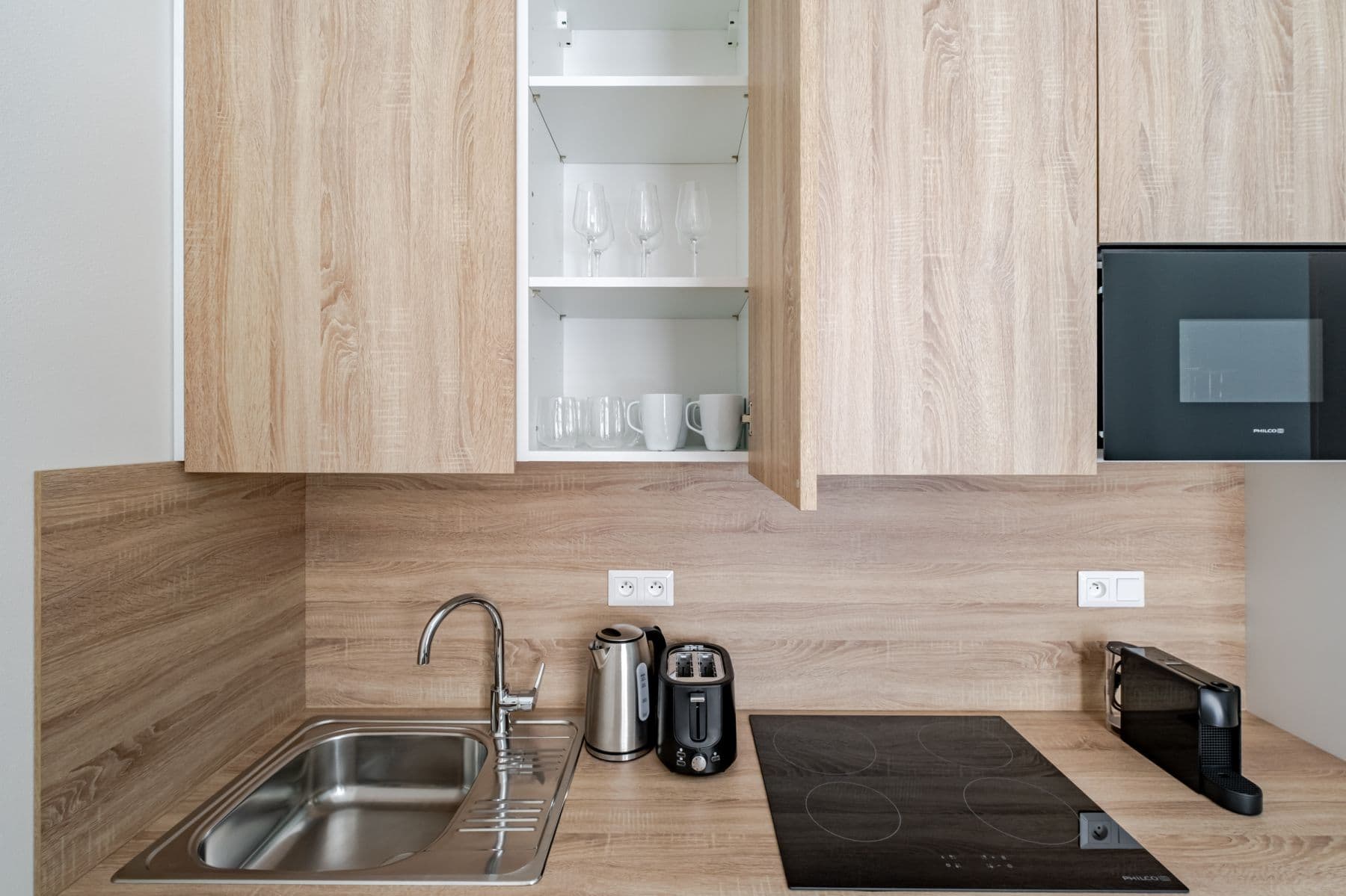 Pronájem bytu  45 m², Veletržní, Praha, Praha