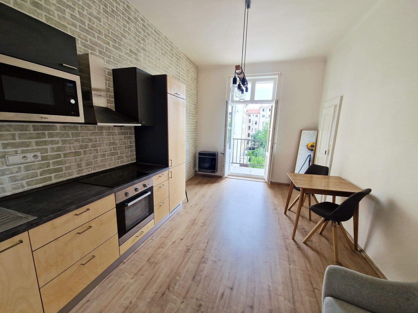 Pronájem bytu  53 m², Budečská, Praha, Praha