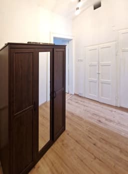 Pronájem bytu  53 m², Budečská, Praha, Praha