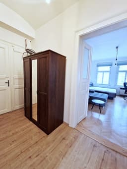 Pronájem bytu  53 m², Budečská, Praha, Praha