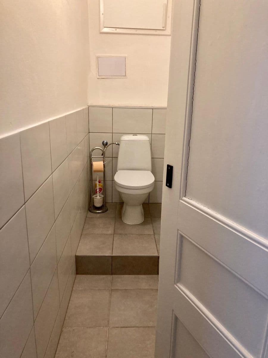 Pronájem bytu  51 m², Budečská, Praha, Praha