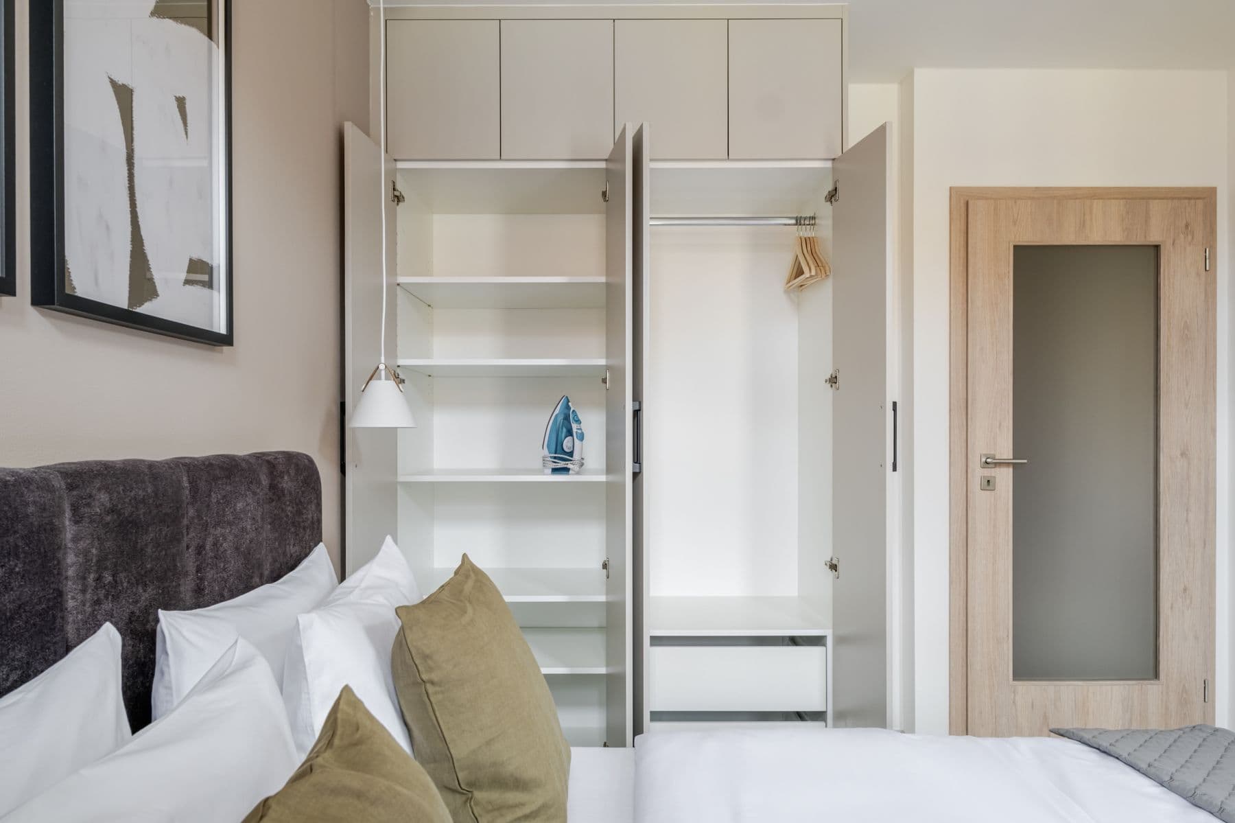 Pronájem bytu  42 m², Svatoslavova, Praha, Praha