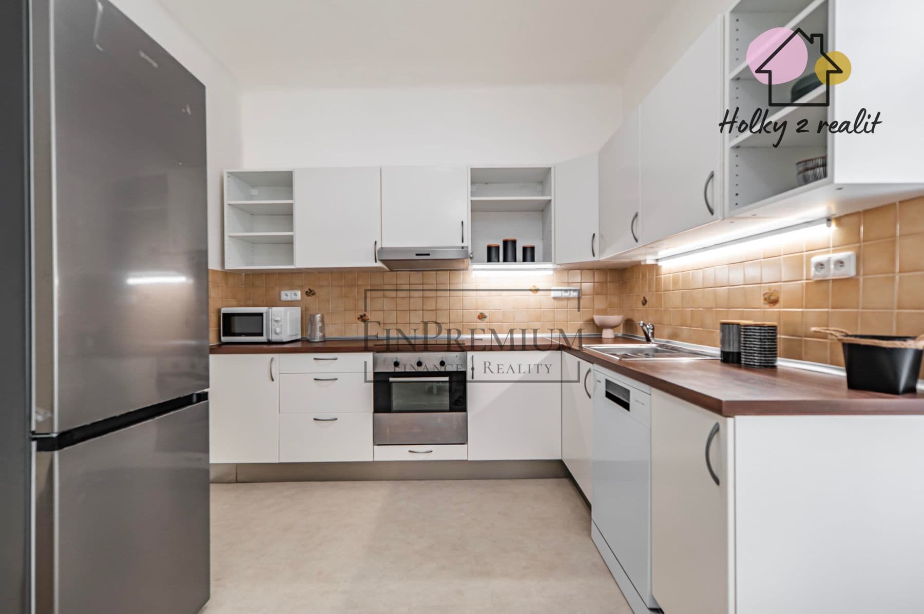Pronájem bytu  99 m², Michalská, Praha, Praha