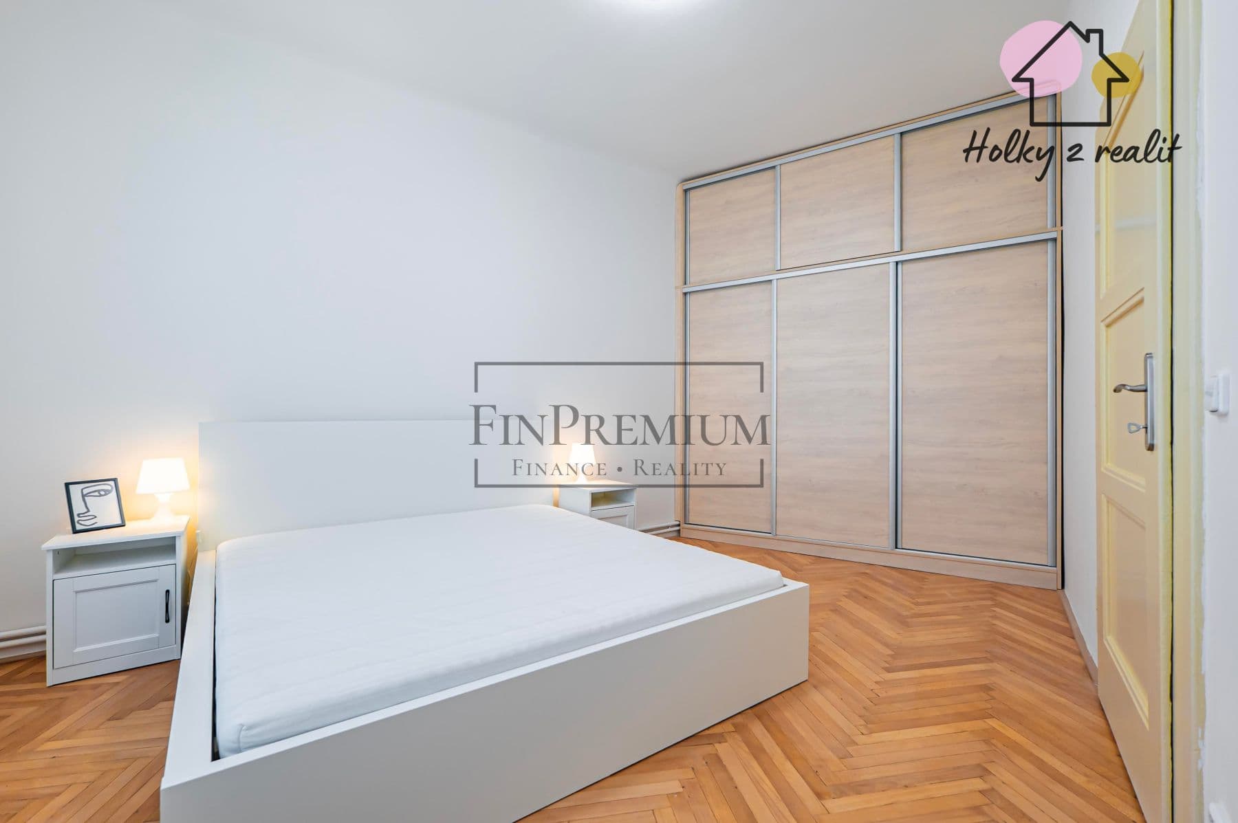 Pronájem bytu  99 m², Michalská, Praha, Praha