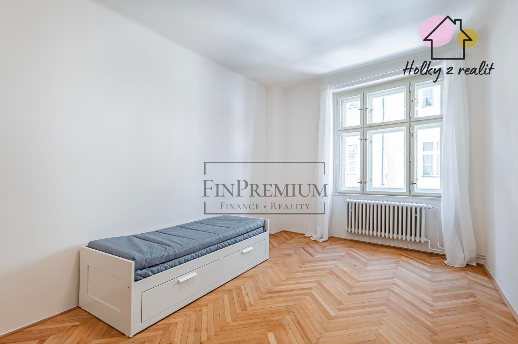 Pronájem bytu  99 m², Michalská, Praha, Praha