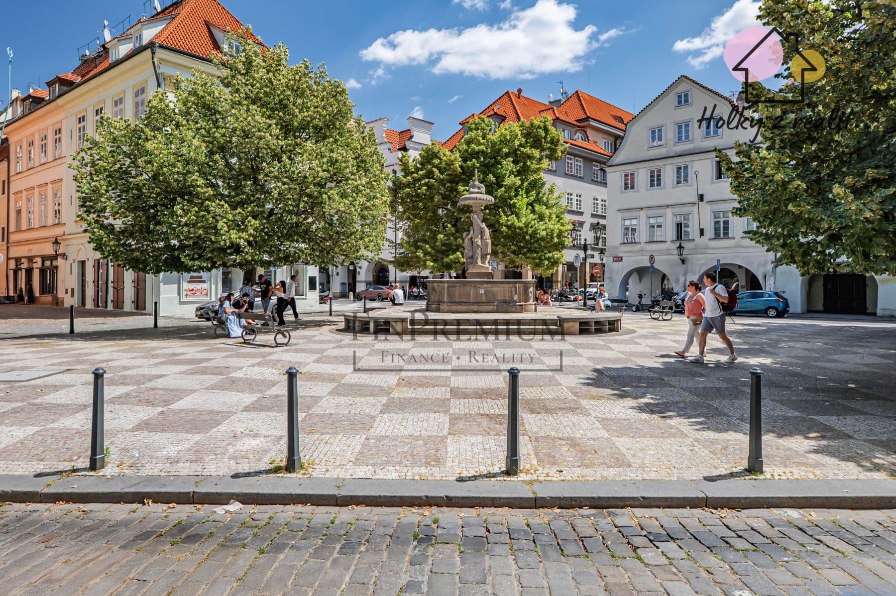 Pronájem bytu  99 m², Michalská, Praha, Praha