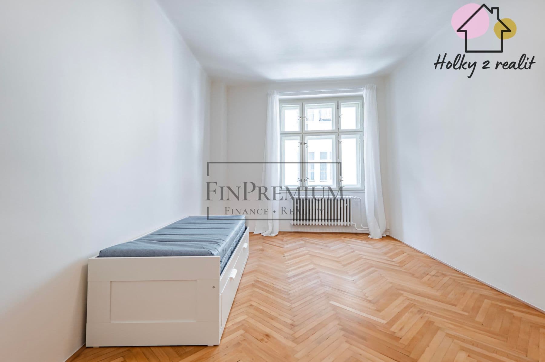 Pronájem bytu  99 m², Michalská, Praha, Praha