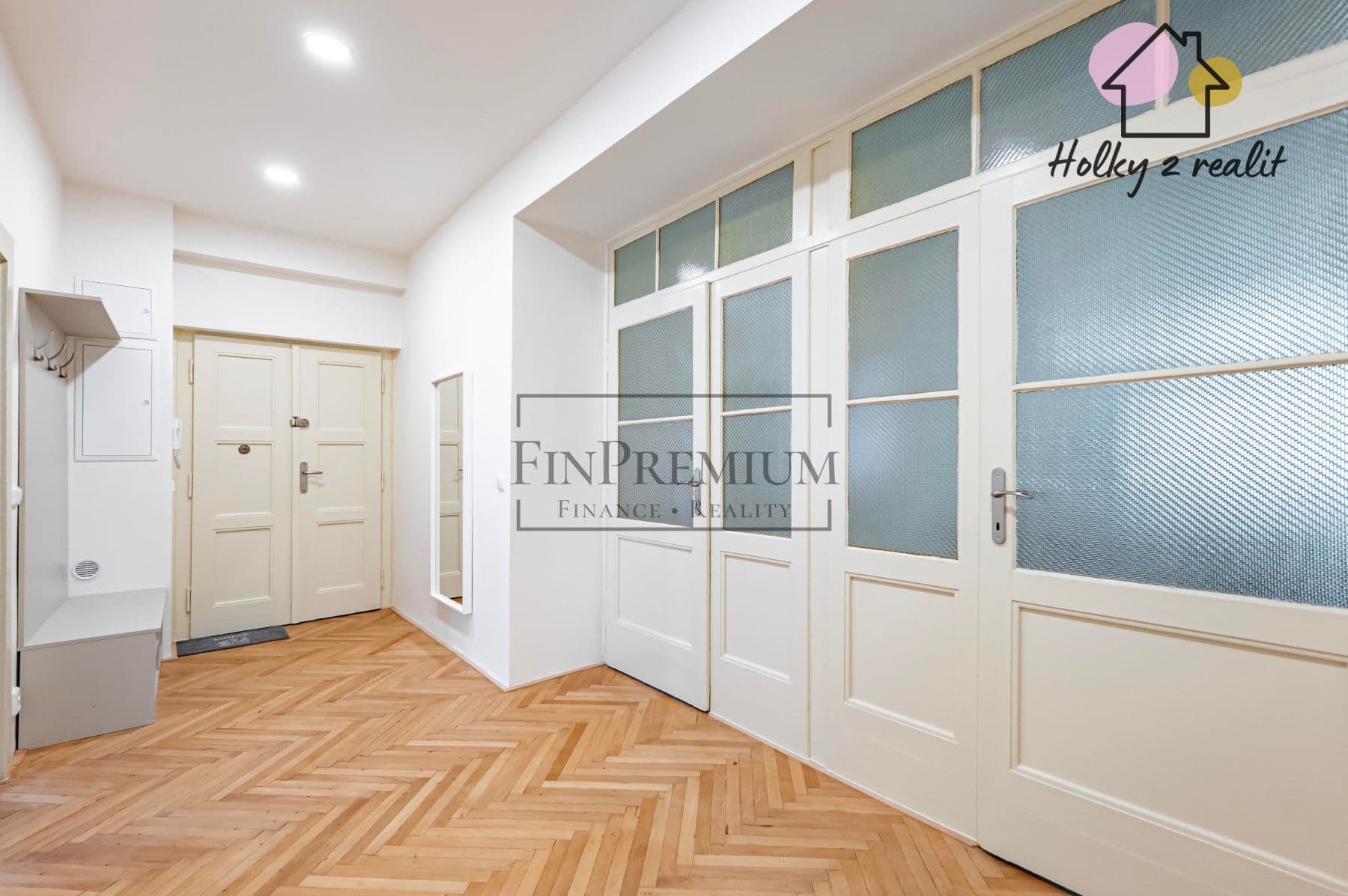 Pronájem bytu  99 m², Michalská, Praha, Praha