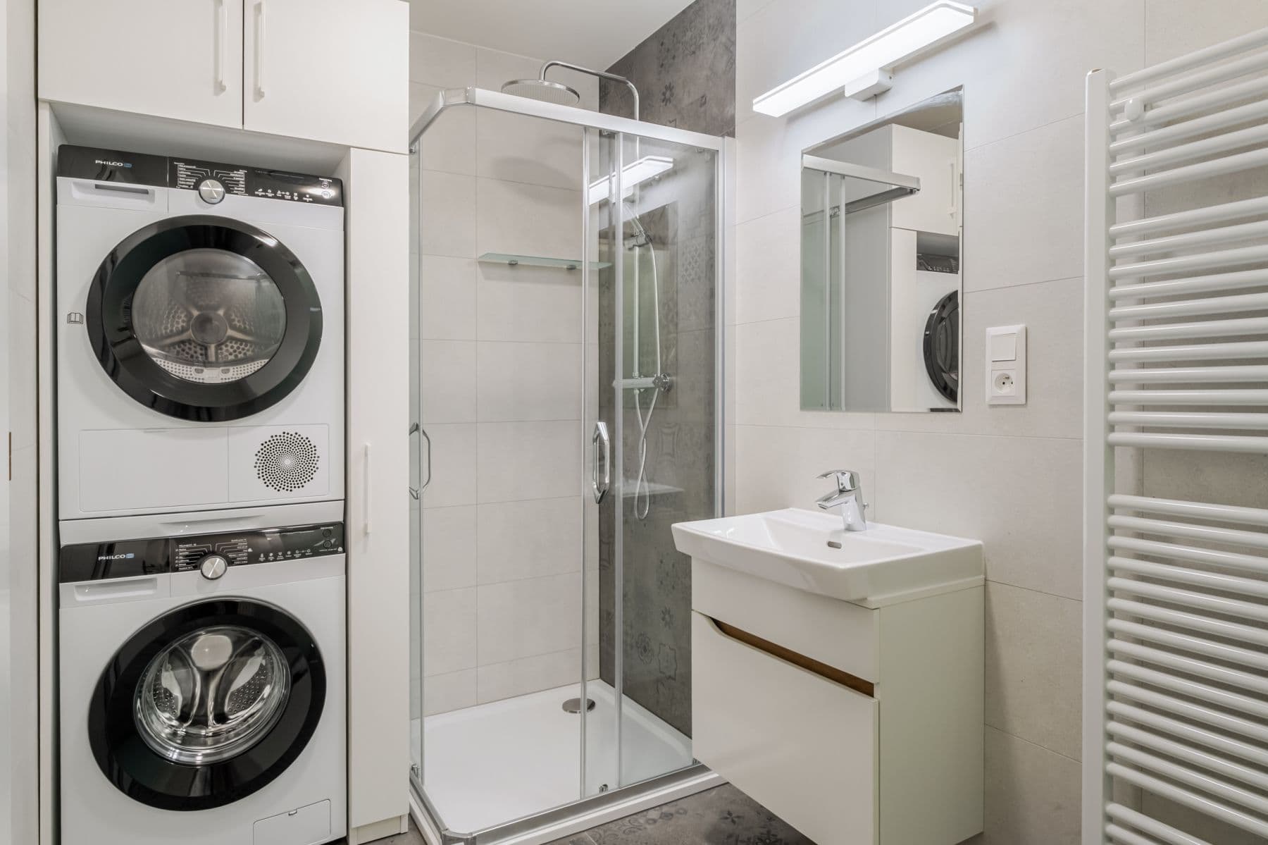 Pronájem bytu  30 m², Veletržní, Praha, Praha