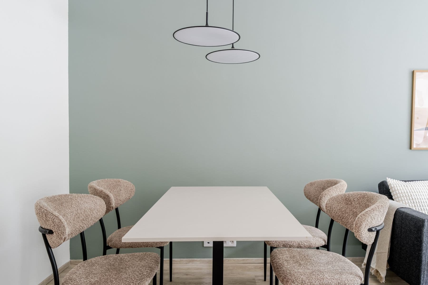 Pronájem bytu  58 m², Svatoslavova, Praha, Praha