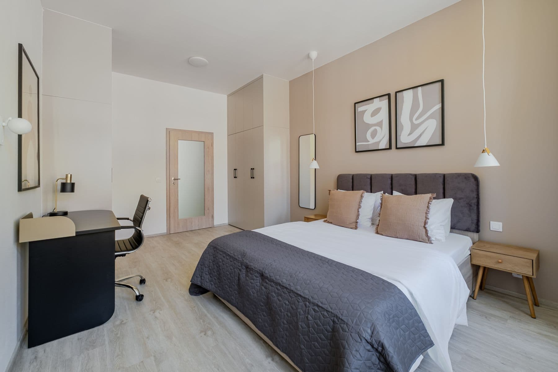 Pronájem bytu  58 m², Svatoslavova, Praha, Praha