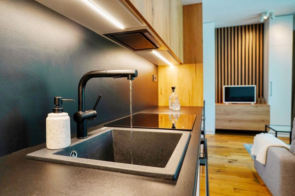 Pronájem bytu  34 m², Mošnova, Praha, Praha