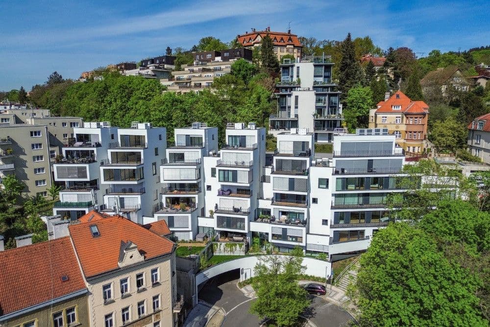 Pronájem bytu  34 m², Mošnova, Praha, Praha
