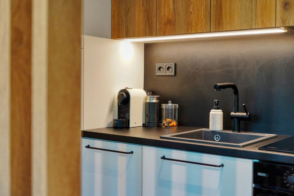 Pronájem bytu  34 m², Mošnova, Praha, Praha